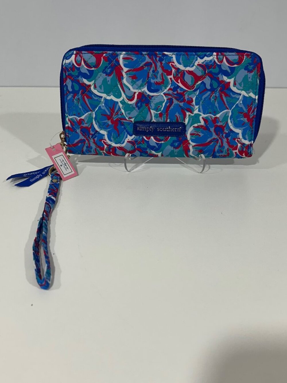 NWT Simply Southern Quilted Floral Zip Around Wallet Wristlet Blue Pink Summer